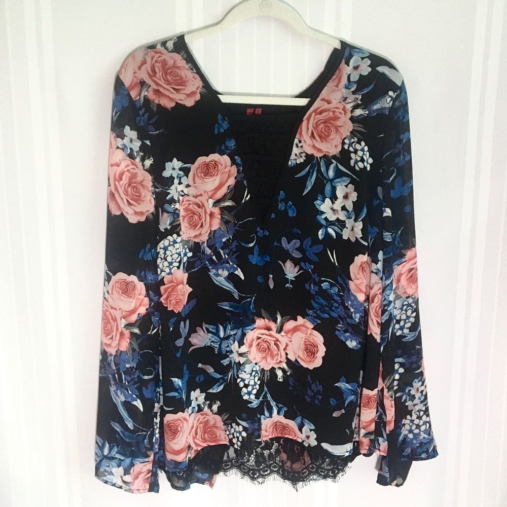 Love Scarlett Floral Long Sleeve Blouse Large Top